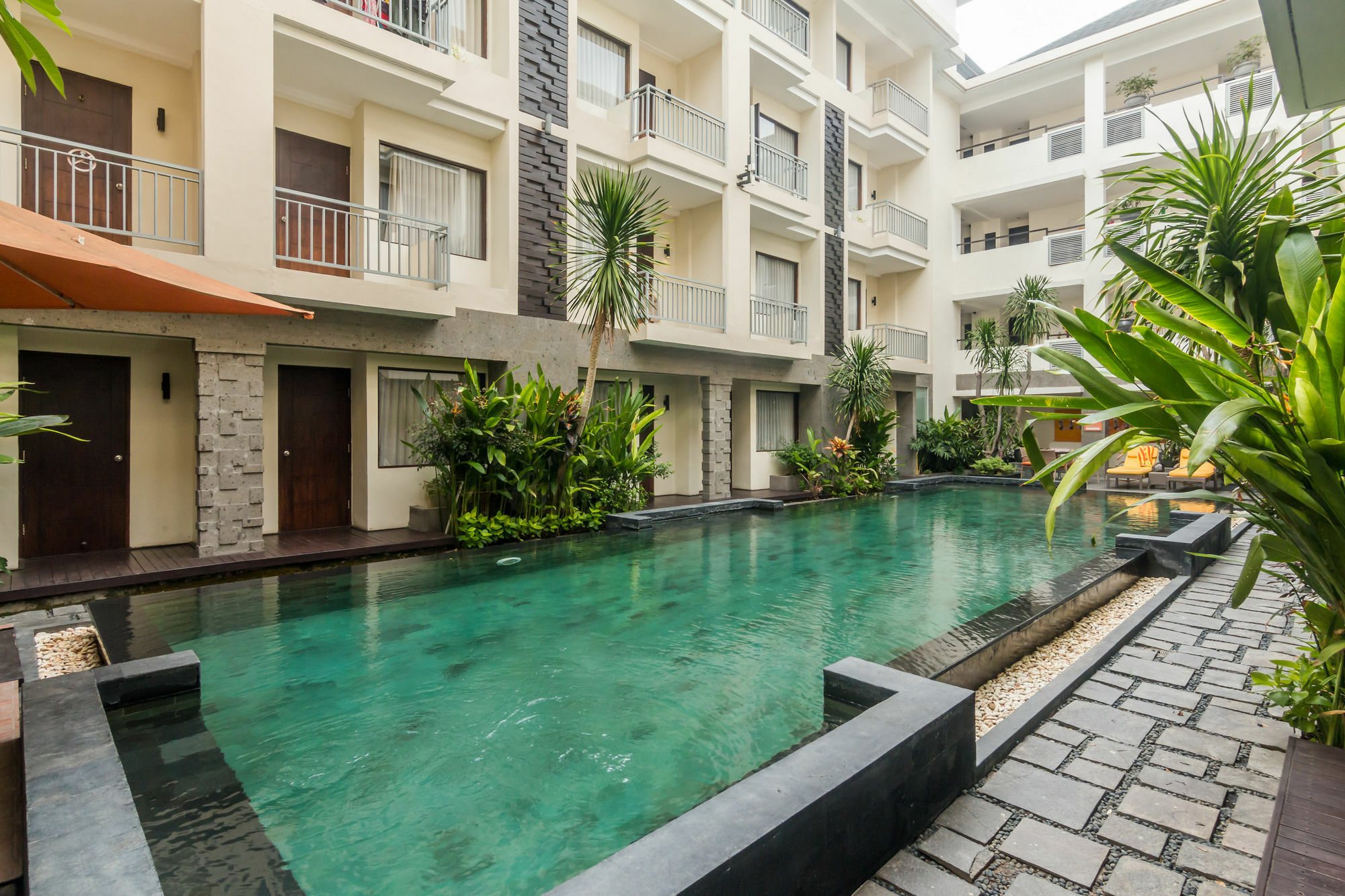 Zen Rooms Legian Dewi Sri Kuta  Luaran gambar