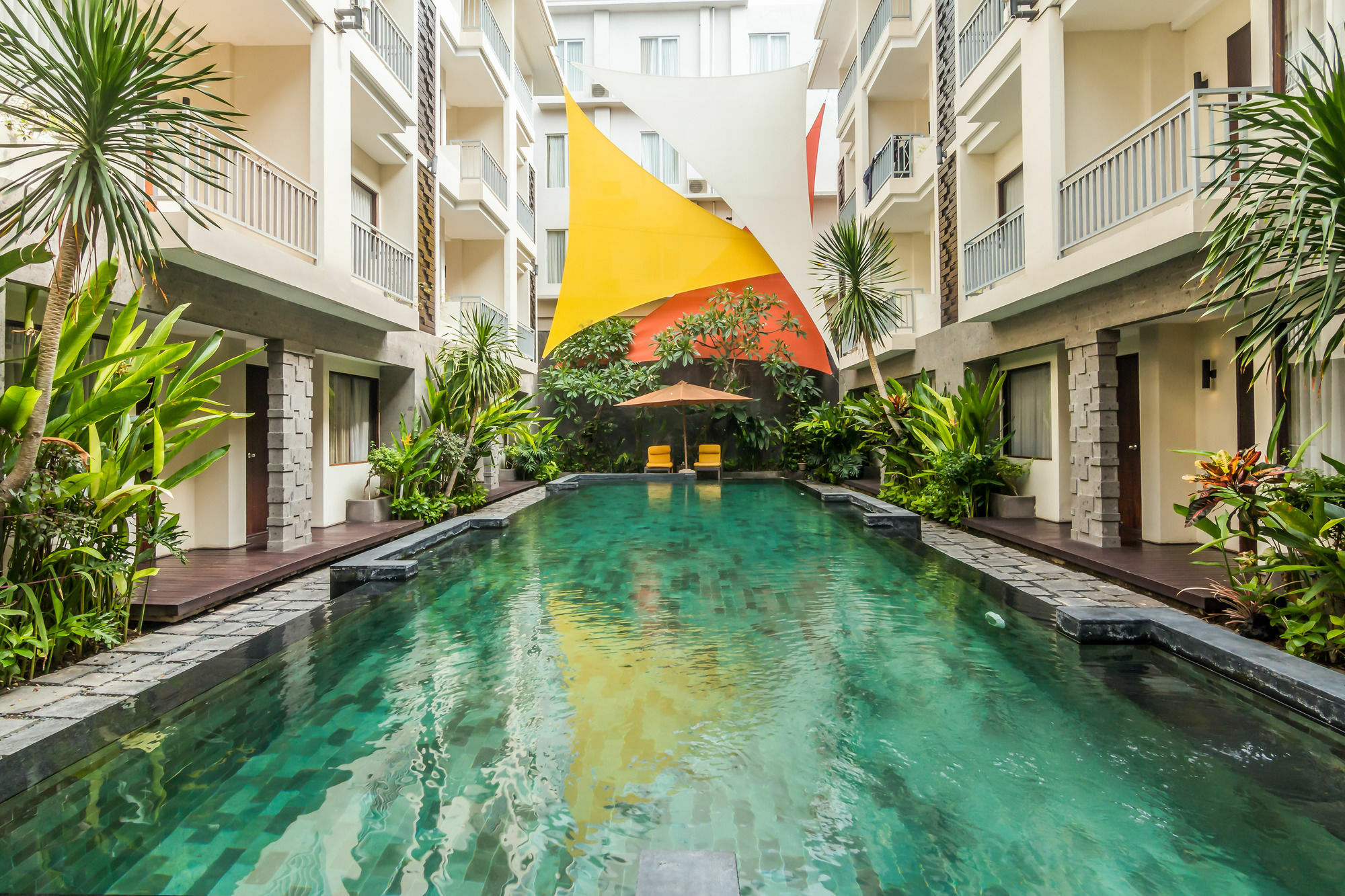 Zen Rooms Legian Dewi Sri Kuta  Luaran gambar